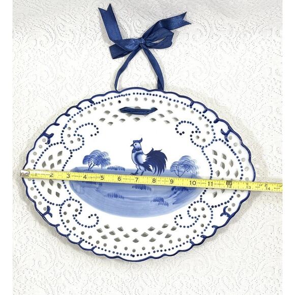 Lillian Vernon Blue White Rooster wall hanging Platter. Beautiful cutouts - Picture 8 of 8